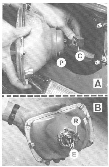 Volvo 440 - 460 - 480 RTA. Remplacement a une lampe de projecteur télescoplque